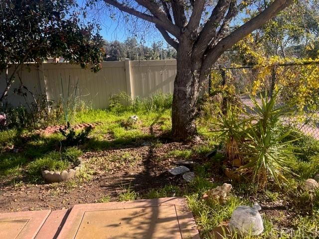 1158 Meadow Lake Drive, Vista, CA 92084