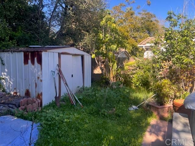 1158 Meadow Lake Drive, Vista, CA 92084