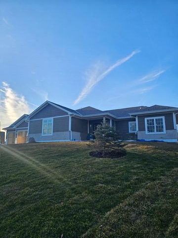 S63W13464 Windsor ROAD, Muskego, WI 53150