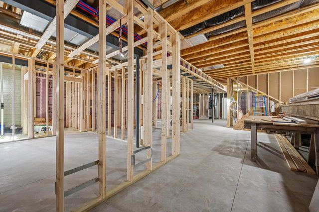 S63W13464 Windsor ROAD, Muskego, WI 53150