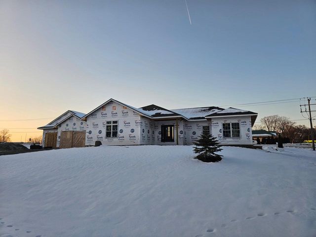 S63W13464 Windsor ROAD, Muskego, WI 53150