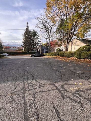 76 Palisade Avenue A3, Bridgeport, CT 06610