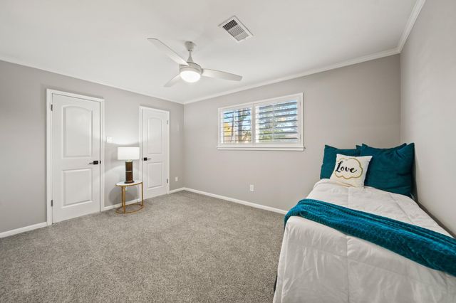 2011 Plantation Drive, Richmond, TX 77406