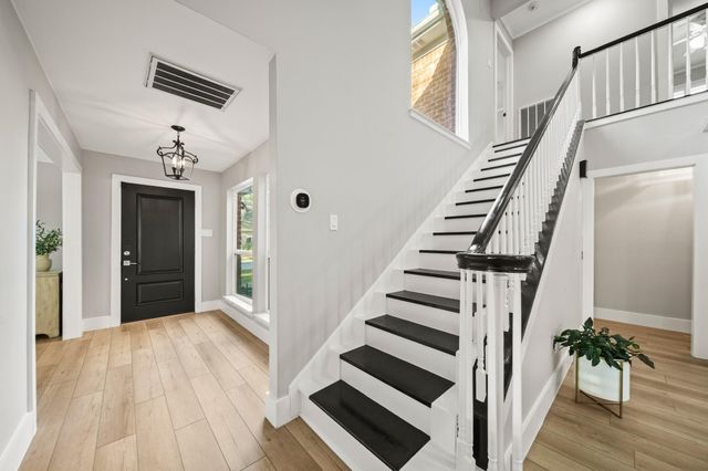 2011 Plantation Drive, Richmond, TX 77406