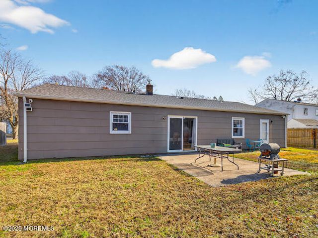 590 Garfield Avenue, Toms River, NJ 08753