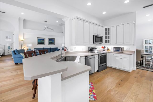 4334 MIRABELLA CIRCLE, Bradenton, FL 34210