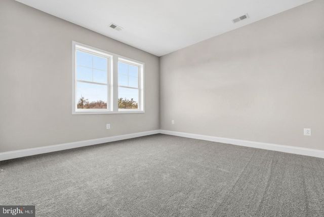 5807 BEECHER ST, Cheverly, MD 20785