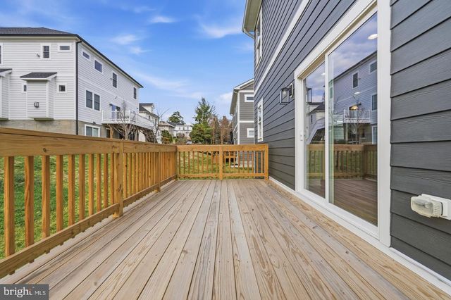 5807 BEECHER ST, Cheverly, MD 20785