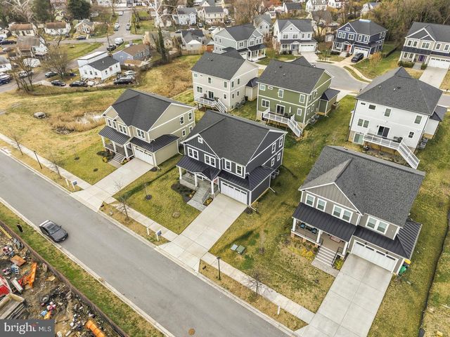 5807 BEECHER ST, Cheverly, MD 20785