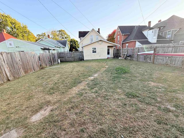 514 W Linden Avenue, Logansport, IN 46947