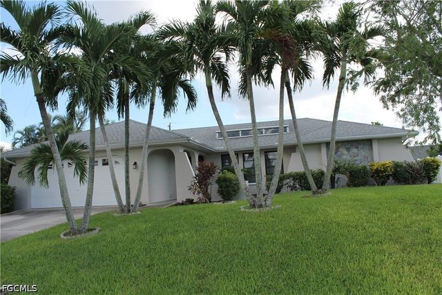 1202 SE 21st LN, Cape Coral, FL 33990