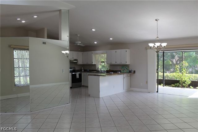 1202 SE 21st LN, Cape Coral, FL 33990