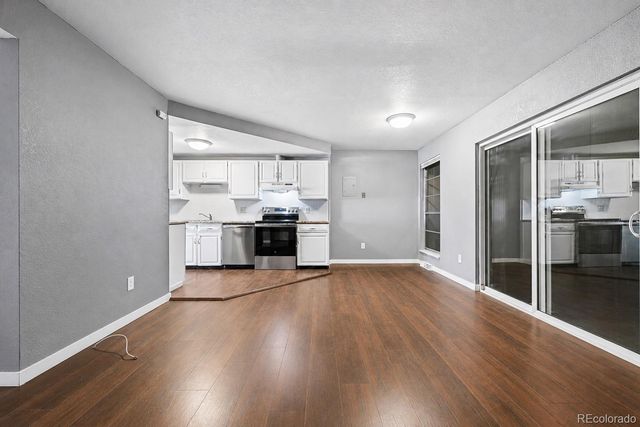 178 Paris Circle, Aurora, CO 80011