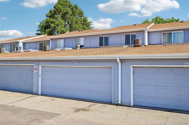178 Paris Circle, Aurora, CO 80011