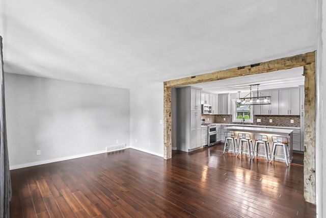 2510 Mt Vernon Avenue, Janesville, WI 53545