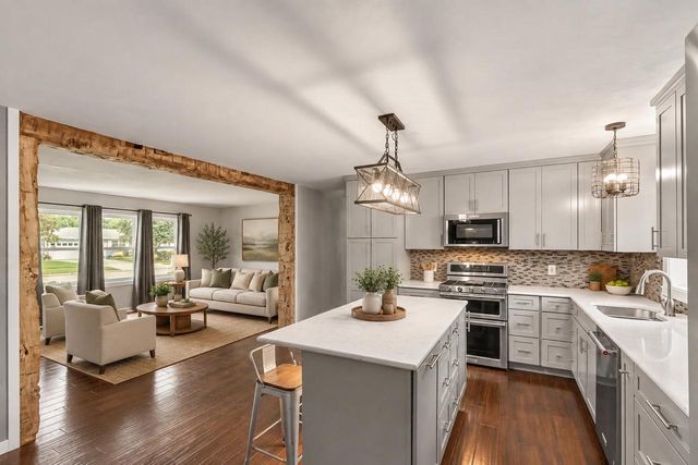 2510 Mt Vernon Avenue, Janesville, WI 53545