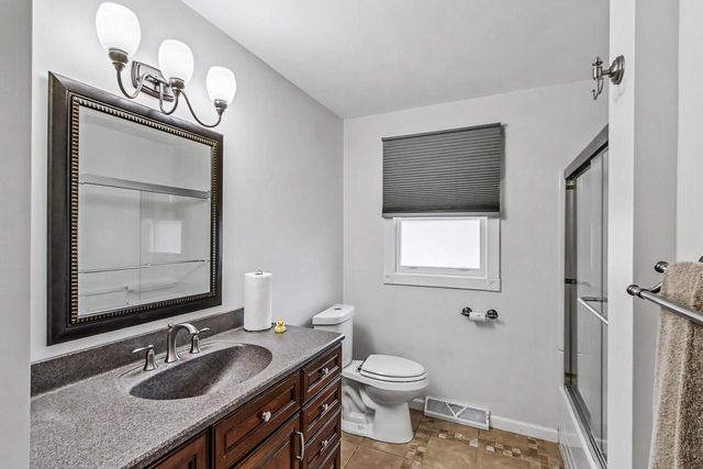 2510 Mt Vernon Avenue, Janesville, WI 53545