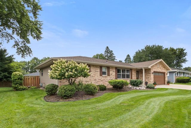 2510 Mt Vernon Avenue, Janesville, WI 53545