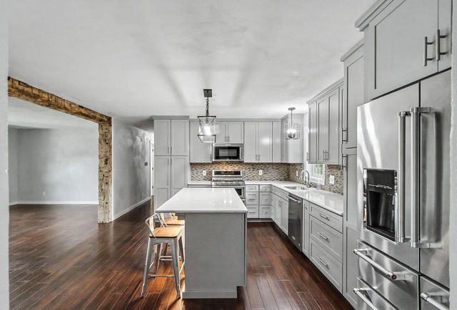 2510 Mt Vernon Avenue, Janesville, WI 53545