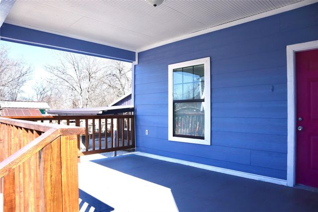 2689 County Road 32, Angleton, TX 77515