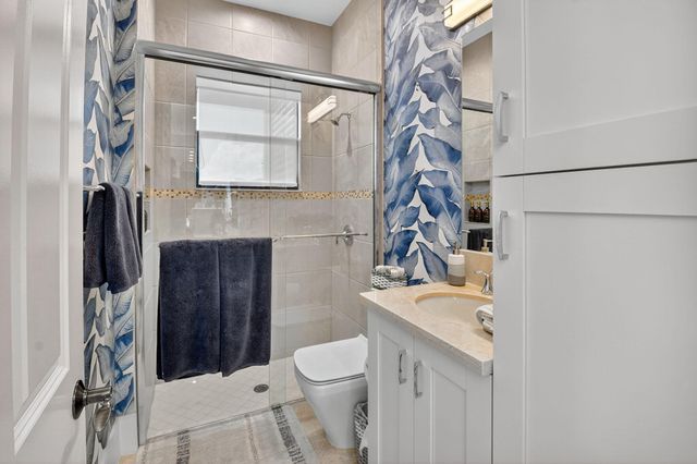 16892 Strasbourg Lane, Delray Beach, FL 33446