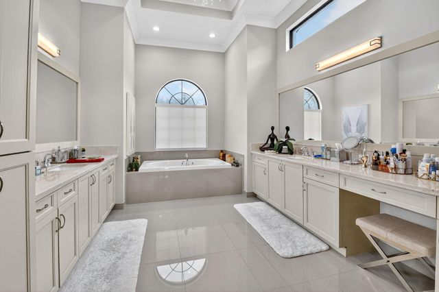 16892 Strasbourg Lane, Delray Beach, FL 33446