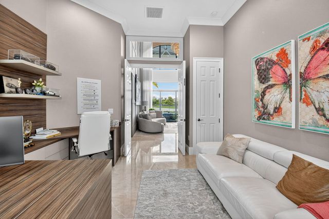 16892 Strasbourg Lane, Delray Beach, FL 33446