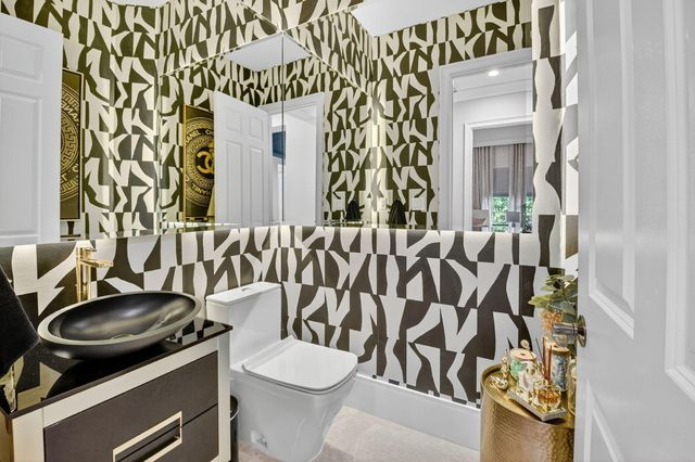 16892 Strasbourg Lane, Delray Beach, FL 33446