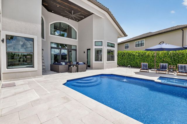 16892 Strasbourg Lane, Delray Beach, FL 33446