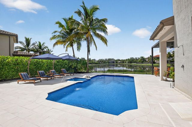 16892 Strasbourg Lane, Delray Beach, FL 33446