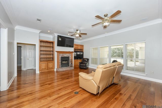 13546 Brown Rd, Denham Springs, LA 70726