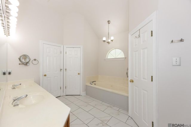 13546 Brown Rd, Denham Springs, LA 70726