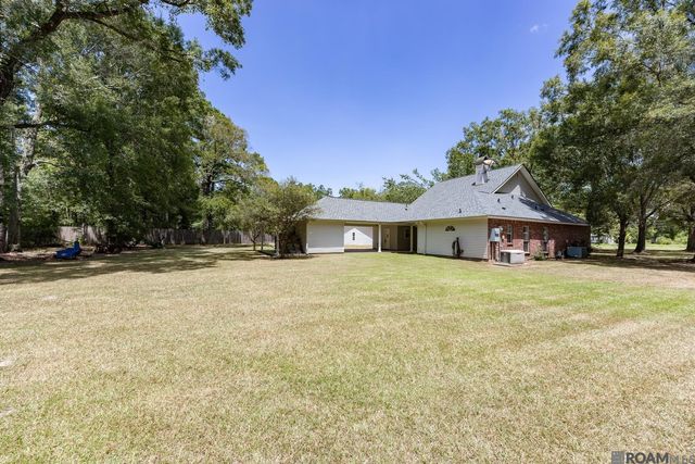 13546 Brown Rd, Denham Springs, LA 70726