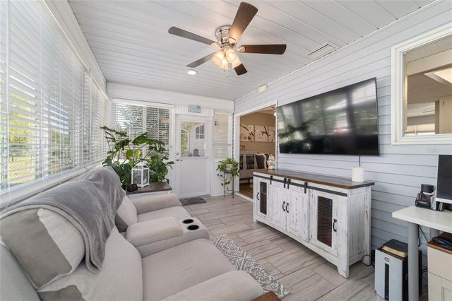 11475 SW 85TH AVENUE, Ocala, FL 34481