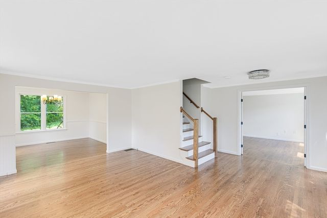 138 Orchard Hill Rd, Haverhill, MA 01835