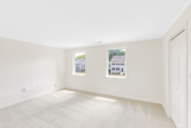 138 Orchard Hill Rd, Haverhill, MA 01835
