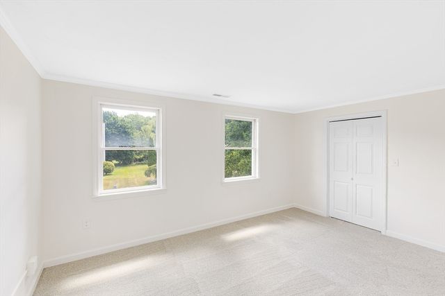 138 Orchard Hill Rd, Haverhill, MA 01835