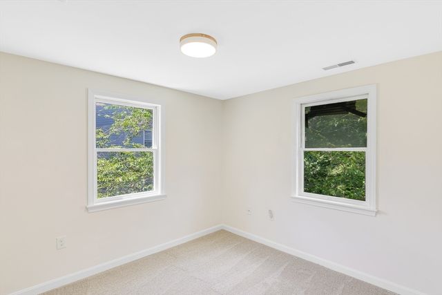 138 Orchard Hill Rd, Haverhill, MA 01835