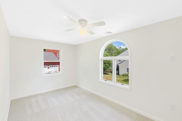 138 Orchard Hill Rd, Haverhill, MA 01835