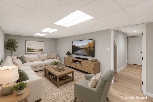 138 Orchard Hill Rd, Haverhill, MA 01835