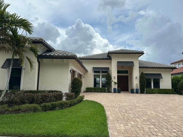 8540 W Parkland Bay Trail, Parkland, FL 33076