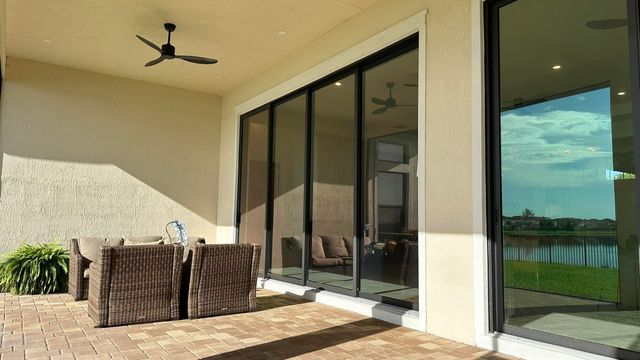 8540 W Parkland Bay Trail, Parkland, FL 33076
