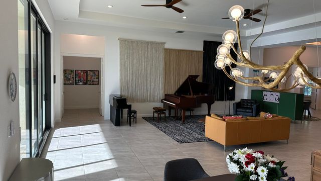 8540 W Parkland Bay Trail, Parkland, FL 33076