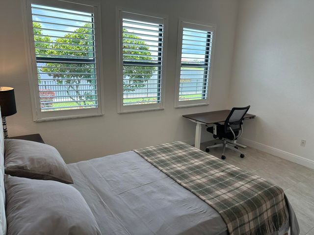 8540 W Parkland Bay Trail, Parkland, FL 33076