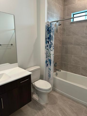 8540 W Parkland Bay Trail, Parkland, FL 33076