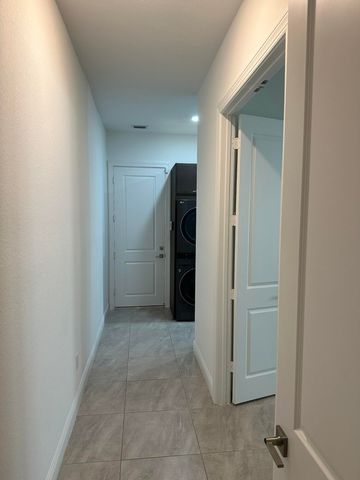 8540 W Parkland Bay Trail, Parkland, FL 33076