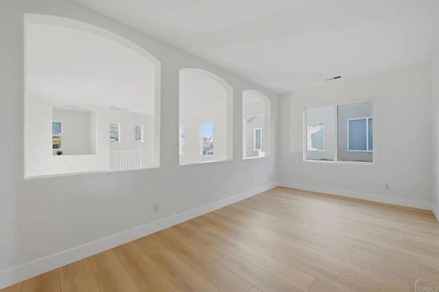 925 Bridgeport Court, San Marcos, CA 92078