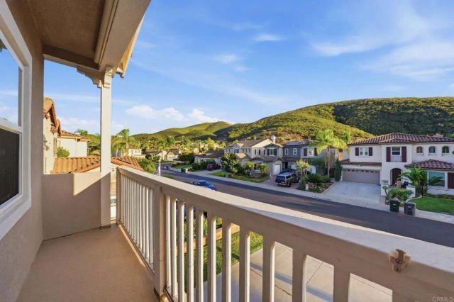 925 Bridgeport Court, San Marcos, CA 92078