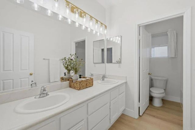 925 Bridgeport Court, San Marcos, CA 92078