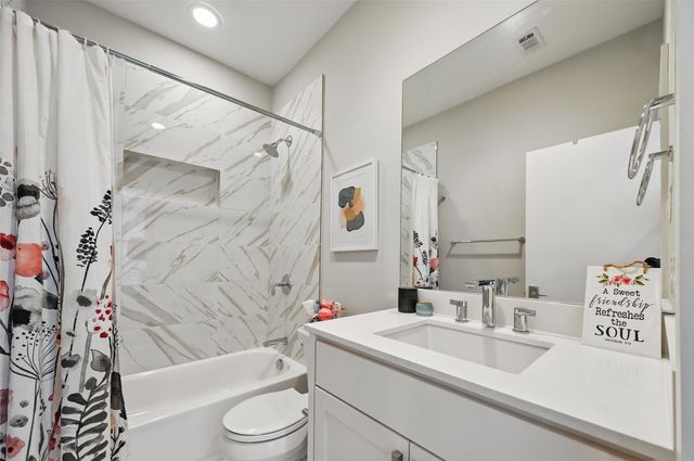 2280 N Fitzhugh Avenue 30, Dallas, TX 75204